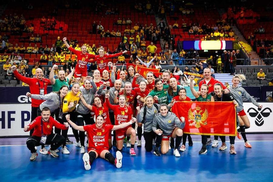 Mlade crnogorske rukometašice u finalu Svjetskog prvenstva